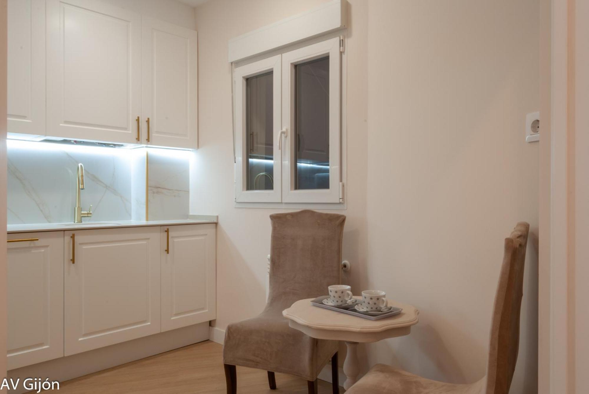 Ferienwohnung Av Costa One Gijón Exterior foto