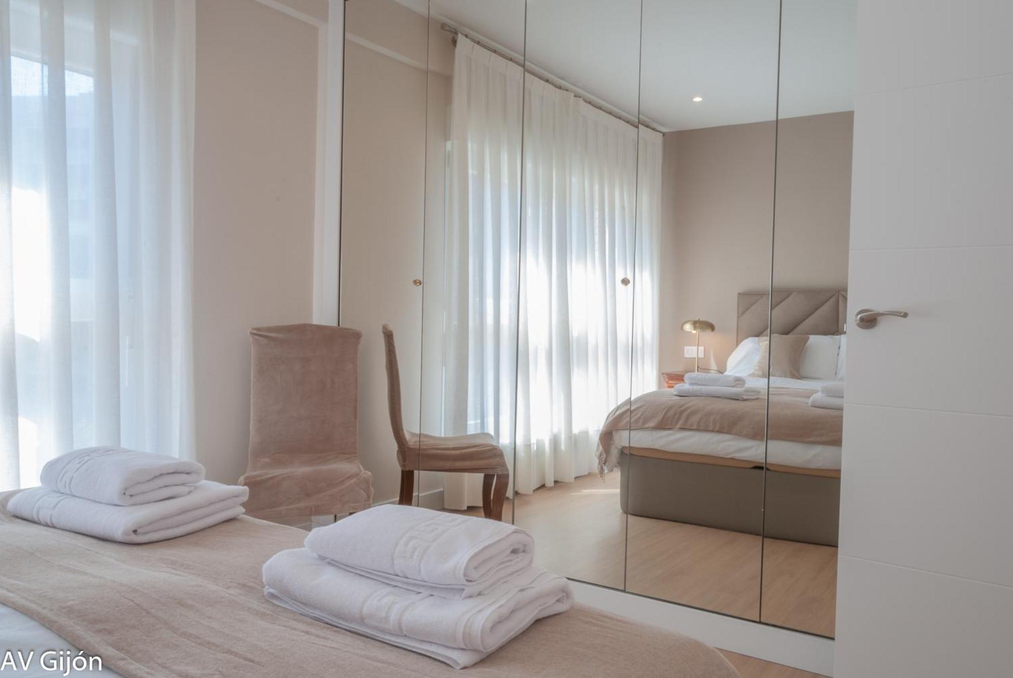 Ferienwohnung Av Costa One Gijón Exterior foto